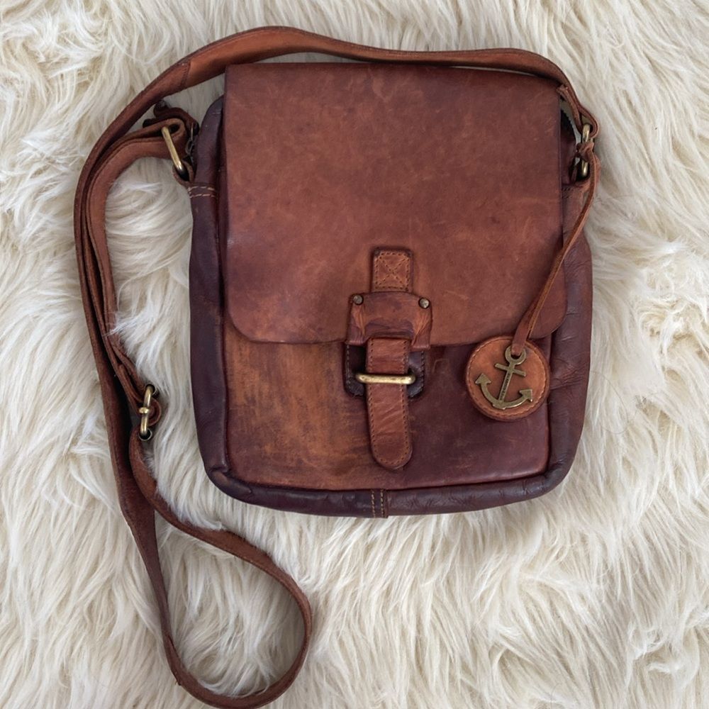 Harbour 2nd: Brown Leather Crossbody Mailer Bag Adjustable Strap Coastal